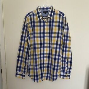 Banana Republic Blue and Yellow Casual Button Down Shirt